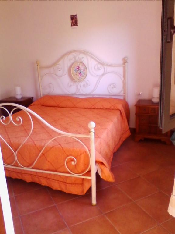 Loiri Porto San Paolo Farm Stay Gli Oleandri الغرفة الصورة