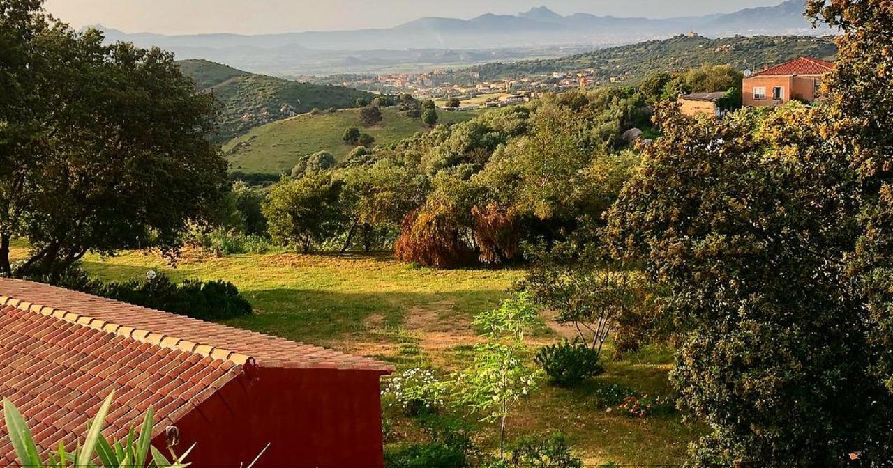Loiri Porto San Paolo Farm Stay Gli Oleandri المظهر الخارجي الصورة