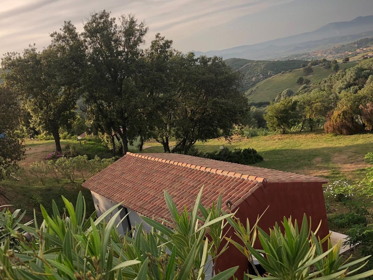 Loiri Porto San Paolo Farm Stay Gli Oleandri المظهر الخارجي الصورة